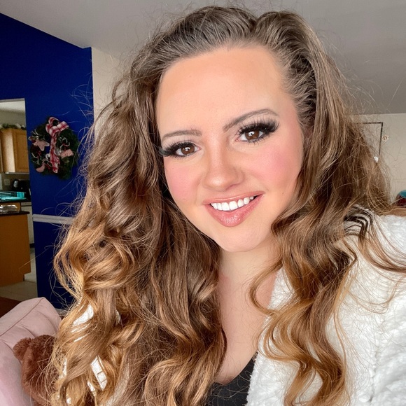 Meet your Posher, DaisyMae - Picture 11 of 17